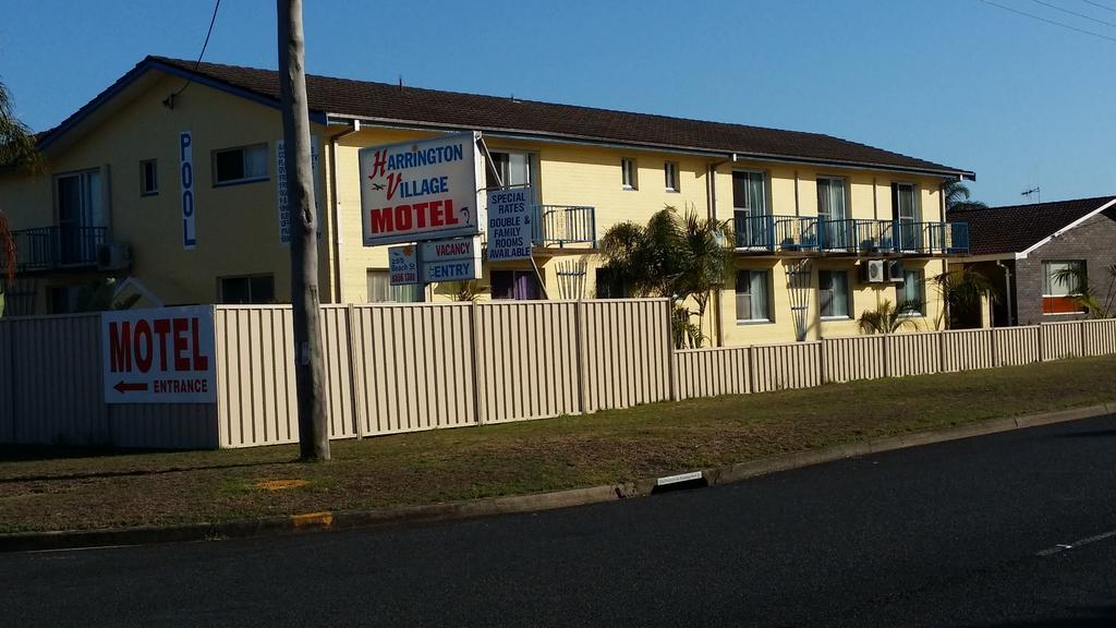 Manning Point Harrington Village Motel מראה חיצוני תמונה