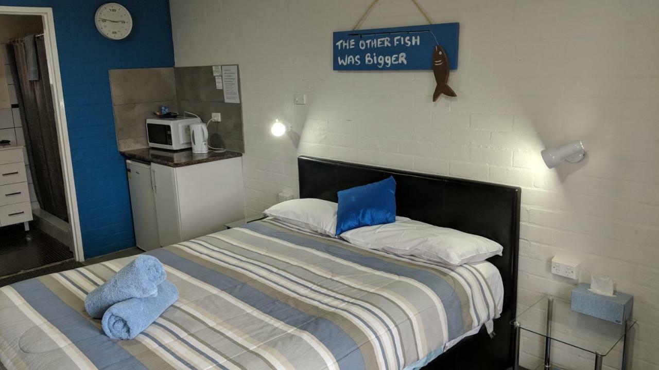 Manning Point Harrington Village Motel מראה חיצוני תמונה