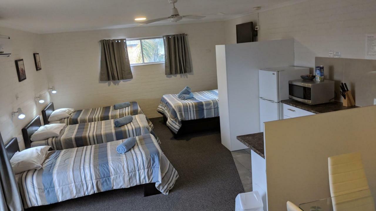 Manning Point Harrington Village Motel מראה חיצוני תמונה